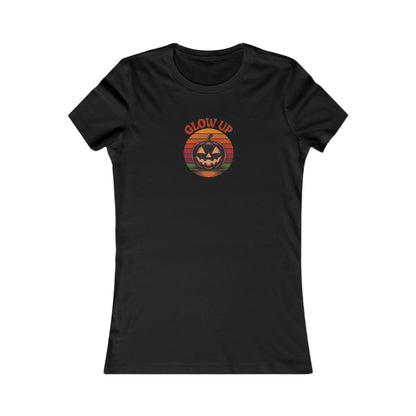 Halloween Glow Up Pumpkin — Retro Autumn Sunset Women's Tee (Dark)