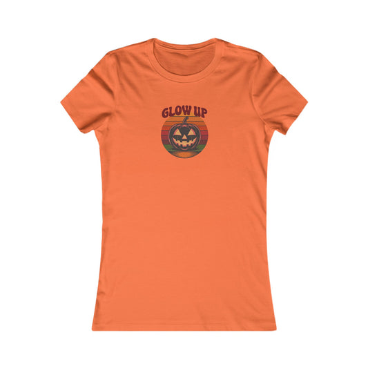 Halloween Glow Up Pumpkin — Retro Autumn Sunset Women's Tee (Light)