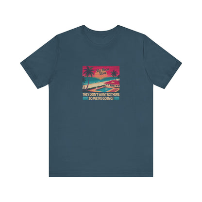 Del Boca Vista (We’re Going!) — Seinfeld Retro Tee (Dark)