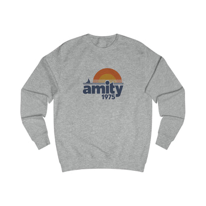 Amity Island 1975 — Jaws-Inspired Retro Sweatshirt (Light)