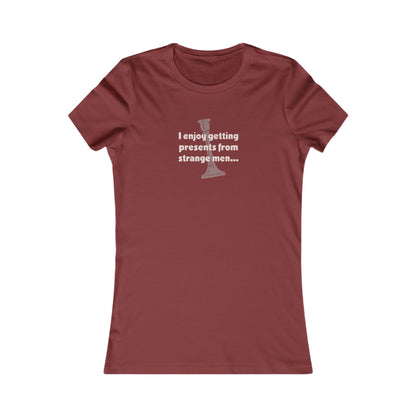 I Enjoy Getting Presents From Strange Men — Clue Retro Women's Tee (Dark)