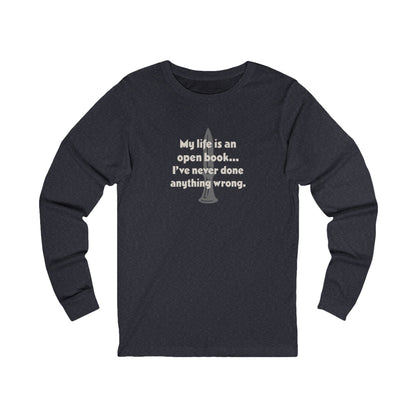 My Life Is an Open Book, I've Never Done Anything Wrong — Clue Retro Long Sleeve (Dark)