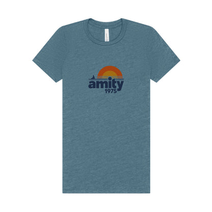 Amity Island 1975 — Jaws-Inspired Retro Women's Tee (Light)