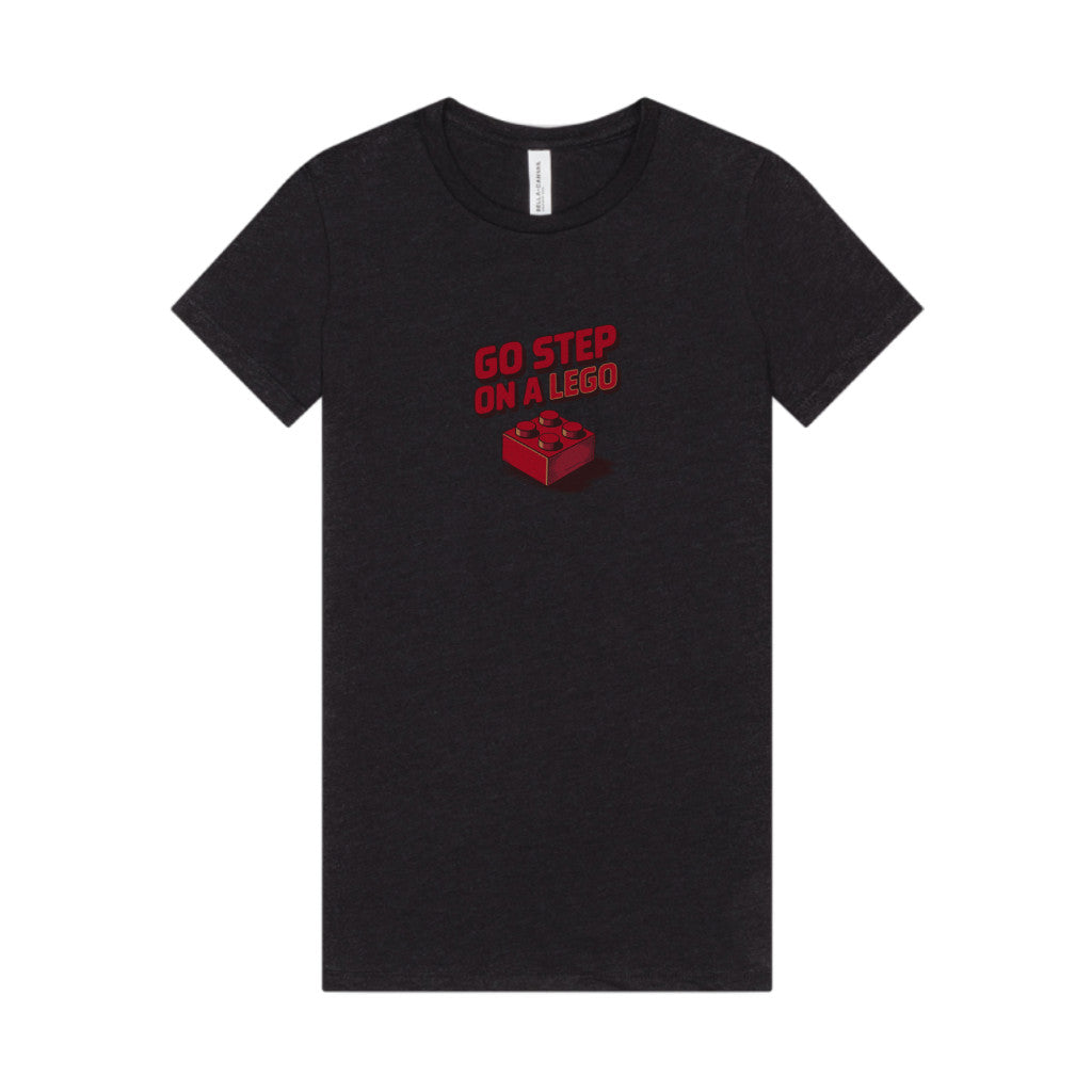 Go Step on a LEGO — Red Plastic Brick Retro Women's Tee (Dark)