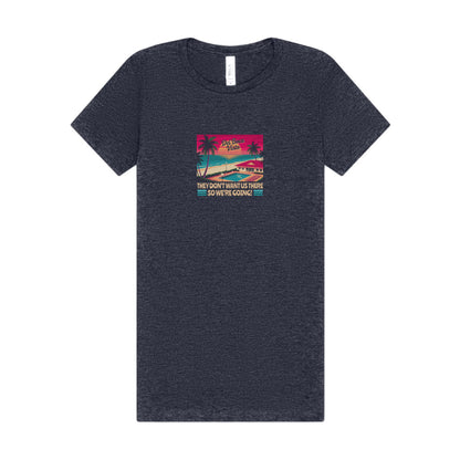 Del Boca Vista (We’re Going!) — Seinfeld Retro Women's Tee (Dark)